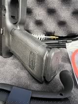 GLOCK 17 G17 GEN 5 9MM W/ 2 MAGS (Police Trade-In) - 5 of 5