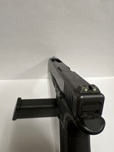 GLOCK 34 G34 9MM W/ 2 MAGS (Police Trade-In) - 3 of 3