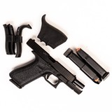 GLOCK G17 GEN5 - 1 of 4