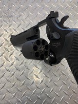 TAURUS 692 TRACKER - 4 of 6