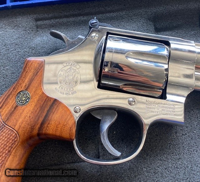 SMITH & WESSON 25 S&W CLASSICS