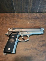 BERETTA 92 FS Inox - 1 of 7