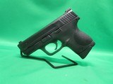 SMITH & WESSON M&P40C - 2 of 7