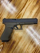 GLOCK 34 Gen 4 - 1 of 3