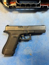 GLOCK g17 gen 4 night sights - 2 of 5