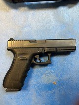 GLOCK g17 gen 4 night sights - 2 of 5