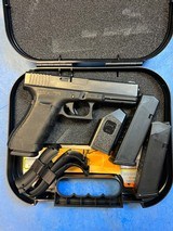 GLOCK g17 gen 4 night sights - 1 of 5