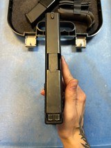 GLOCK g17 gen 4 night sights - 5 of 5