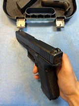 GLOCK g17 gen 4 night sights - 4 of 5