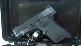 SMITH & WESSON M&P Shield 9 - 2 of 4