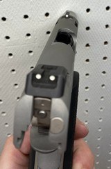 COLT DEFENDER - 5 of 6