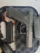 GLOCK 17
Gen4 - 2 of 2