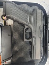 GLOCK 17
Gen4 - 2 of 2