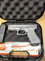 GLOCK 19 g19 gen 3 - 2 of 5