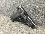SMITH & WESSON M&P 9 - 3 of 7