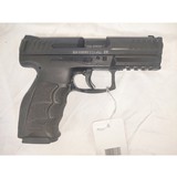 H&K VP40 w/2 10rd Mags, 2 13rd Mags, Original Case - 3 of 4