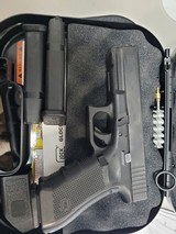 GLOCK 17Gen4 - 1 of 2