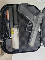 GLOCK 17Gen4 - 2 of 2