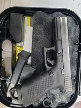 GLOCK 17Gen4 - 1 of 2