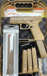 GLOCK G19X 19X CUSTOM LETTER 33 RD MAGAZINE NIGHT SIGHTS - 1 of 7