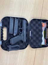 GLOCK glock 17 gen 4 - 2 of 3