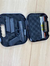 GLOCK glock 17 gen 4 - 2 of 3