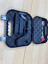 GLOCK glock 17 gen 4 - 2 of 3