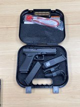GLOCK glock 17 gen 4 - 1 of 3