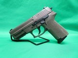 SIG SAUER SP2022 - 2 of 7
