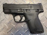 SMITH & WESSON M&P 40 SHIELD - 2 of 6