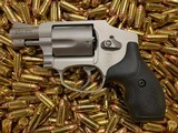 SMITH & WESSON 642-2 - 1 of 1