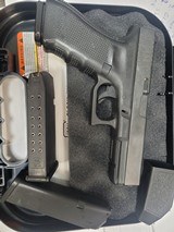 GLOCK 17
Gen4 - 1 of 2