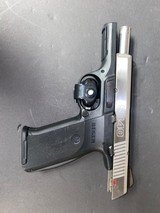 RUGER SR40 - 2 of 5