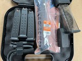 GLOCK G19 19 GEN 5 NIGHT SIGHTS 31 ROUND MAGAZINE - 3 of 7