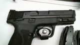 SMITH & WESSON .40 M&P M2.0 - 2 of 5