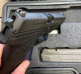SIG SAUER M11-A1 COMPACT - 3 of 4