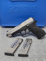 SIG SAUER P220 STAINLESS - 1 of 6