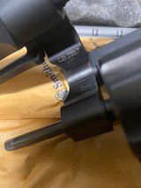 SMITH & WESSON 327 TRR8 PERFORMANCE - 2 of 7