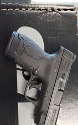 SMITH & WESSON M&P40 SHIELD - 2 of 2