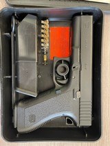 GLOCK 17 Gen 2 - 3 of 5