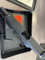 GLOCK 17 Gen 2 - 4 of 5