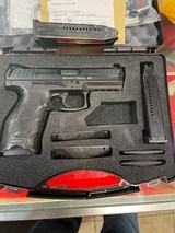 HECKLER & KOCH VP9 - 3 of 3