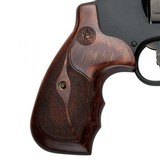 SMITH & WESSON 327 PERFORMANCE - 2 of 4