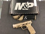 SMITH & WESSON M&P9 M2.0 11537 - 1 of 7