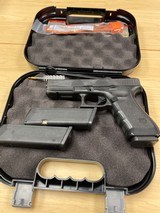 GLOCK 17 G17 GEN 4 - 2 of 3