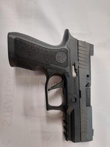 SIG SAUER P320 XCOMPACT - 3 of 4