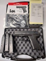 HECKLER & KOCH P2000 V3 - 1 of 4