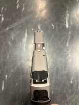 SMITH & WESSON SD9VE - 4 of 5