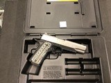 BROWNING 1911-380BLACK LABEL - 1 of 7