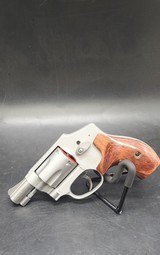 SMITH & WESSON 642-2 LADY SMITH - 2 of 5
